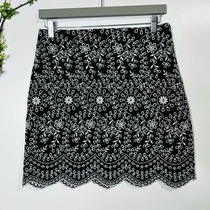 LOFT Black White Embroidered Lace Pattern Skirt NWT!